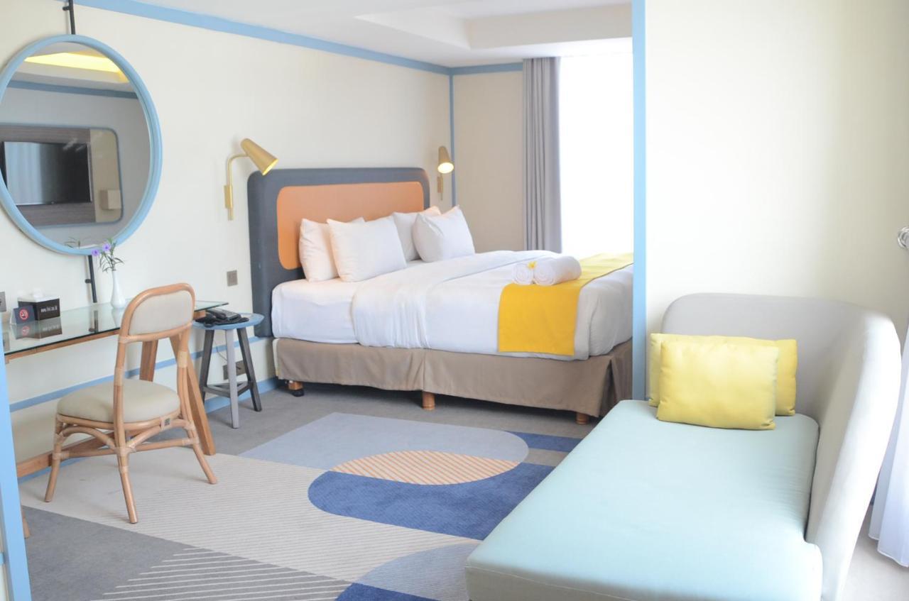 Louis Kienne Hotel Pemuda Семаранг Экстерьер фото
