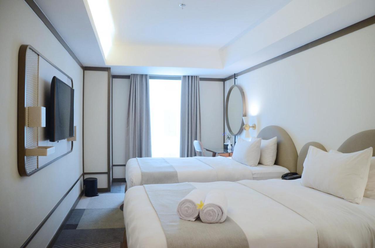 Louis Kienne Hotel Pemuda Семаранг Экстерьер фото